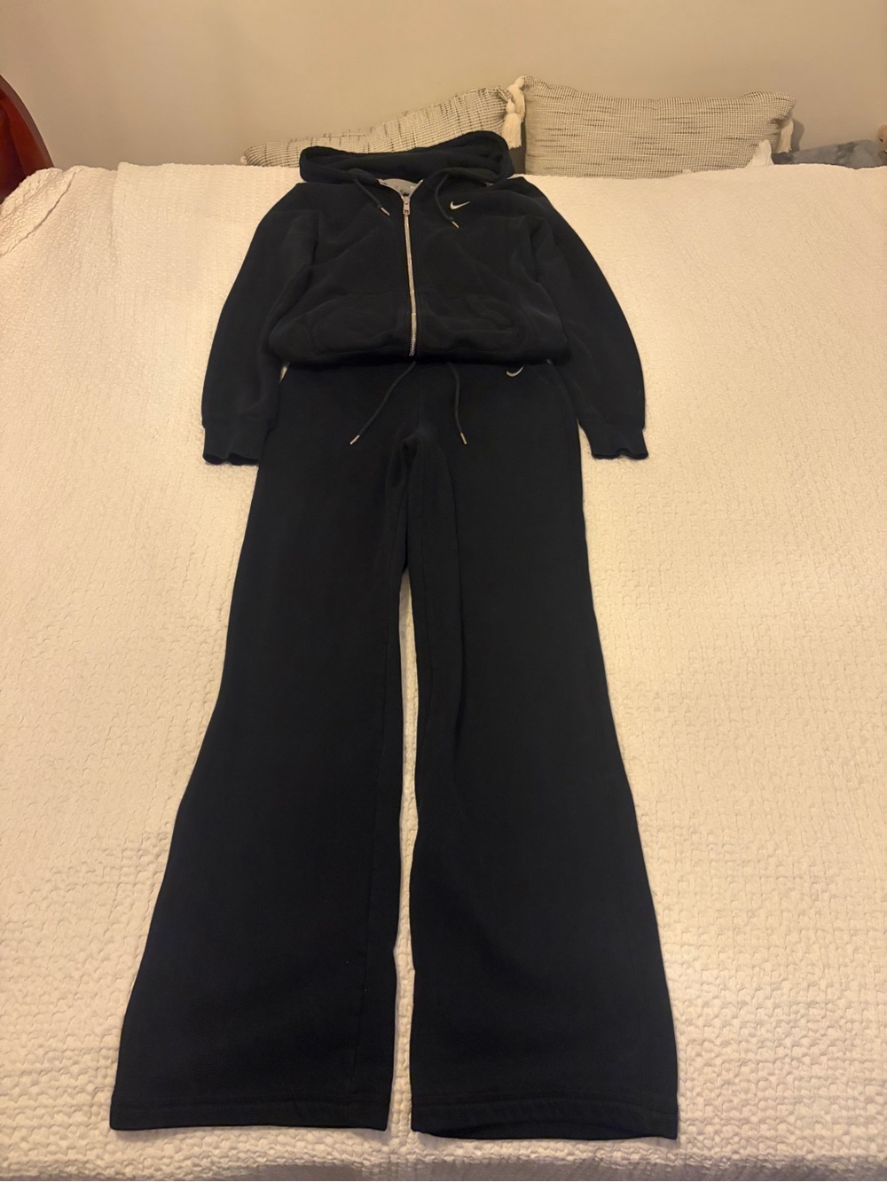 Nike Women's Black Boot-Cut Sweatpants & Zip Hoodie Set